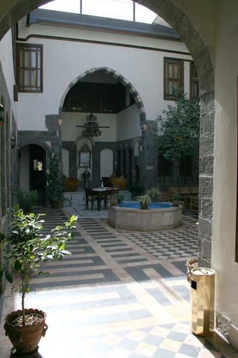 Innenhof Beit Zaman Hotel