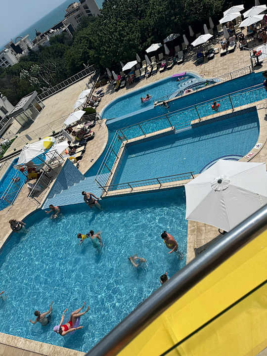 Pool Hotel Sunrise