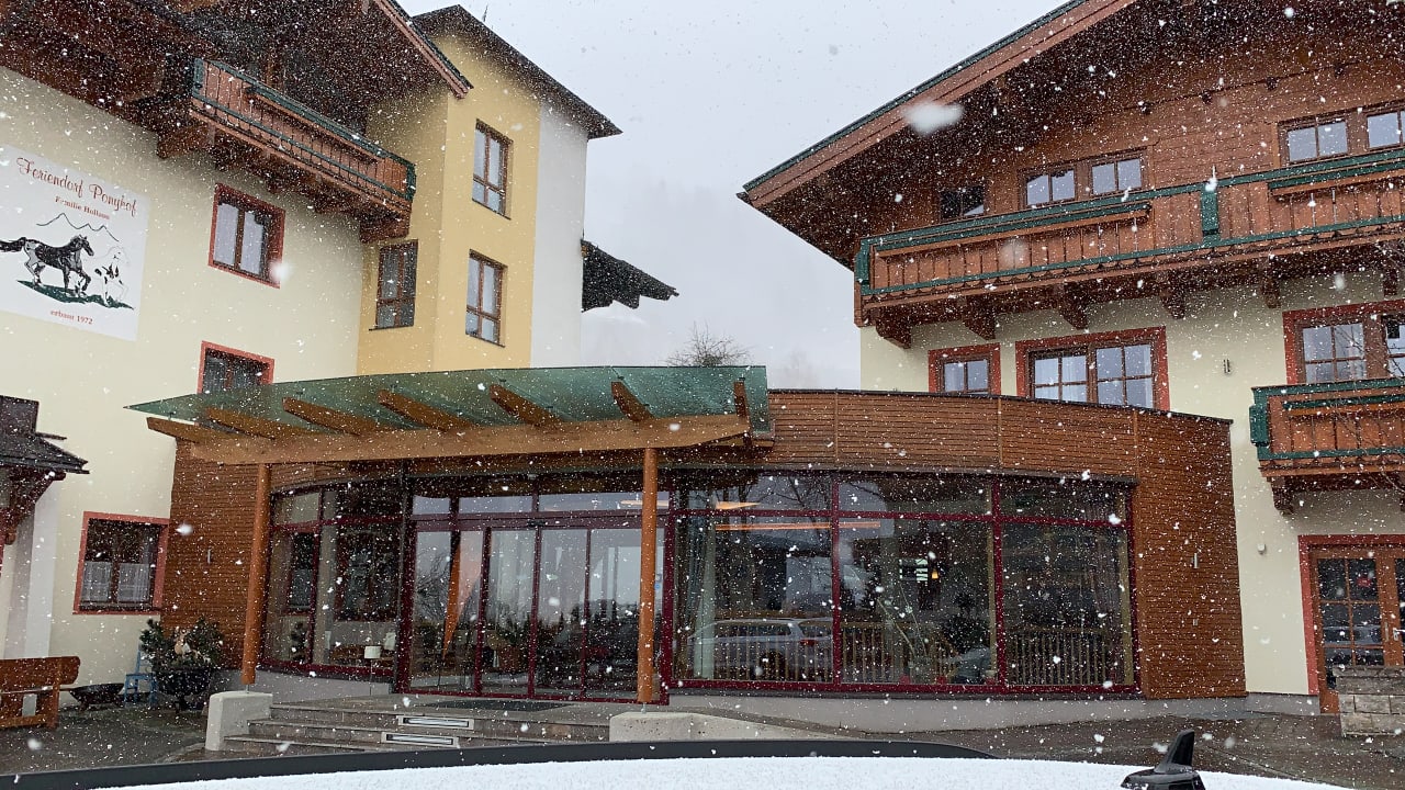 Außenansicht Feriendorf Ponyhof