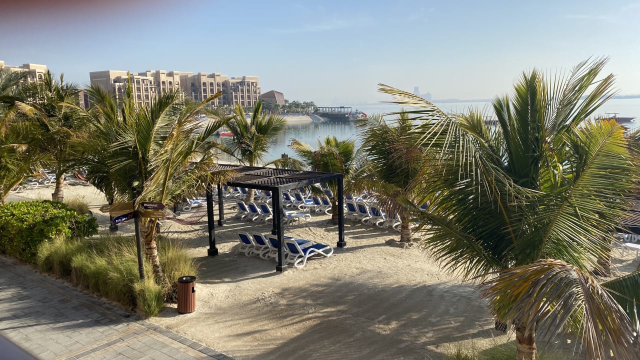 Strand DoubleTree by Hilton Resort & Spa Marjan Island
