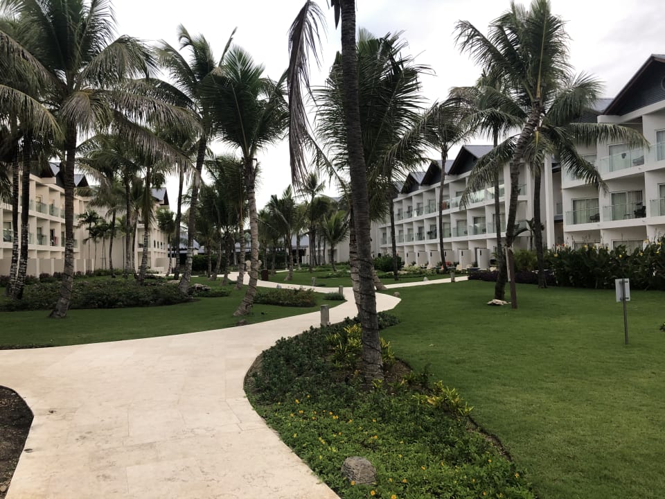 Gartenanlage Secrets La Romana Resort & Spa - Adult Only