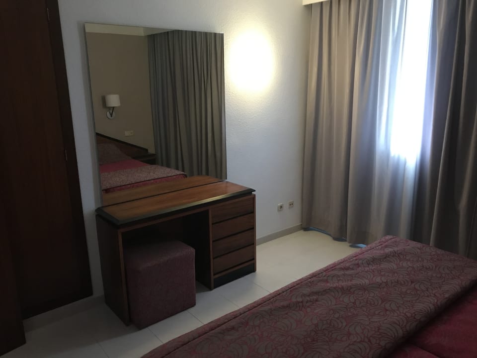 Zimmer Protur Vista Badia Aparthotel