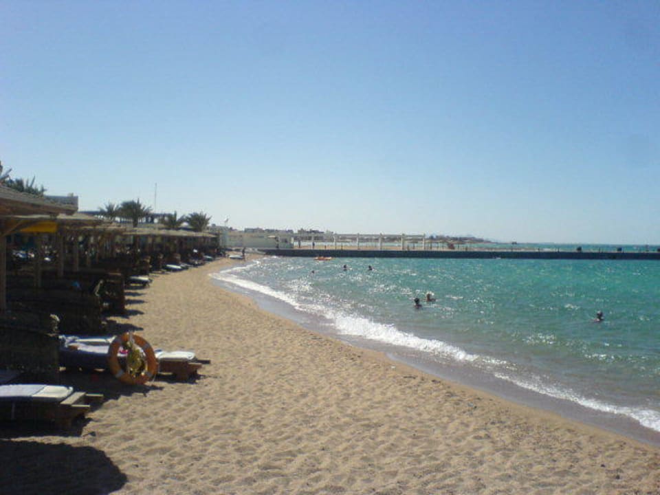 Strand Palm Beach Resort