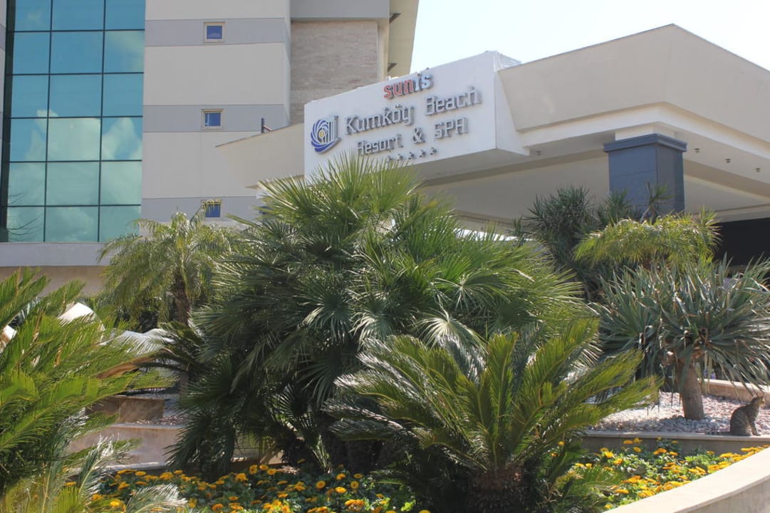 Eingang Sunis Kumköy Beach Resort Hotel & Spa