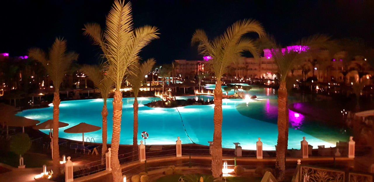Pool Pickalbatros Palace Resort