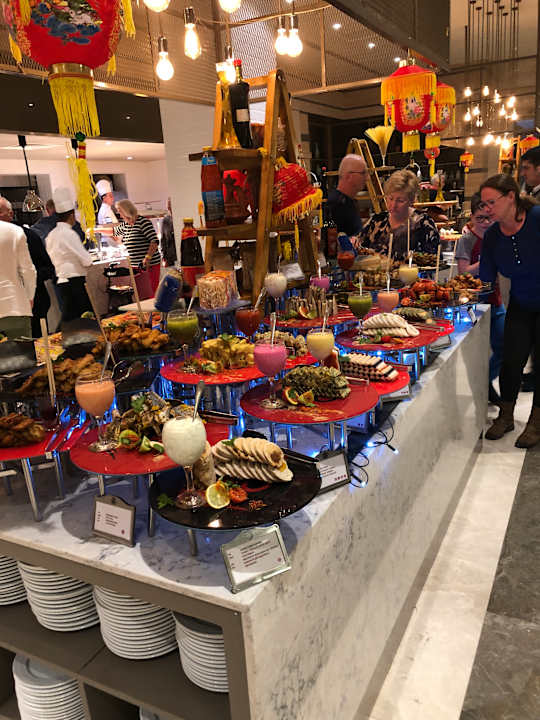 Gastro Acanthus Cennet Barut Collection