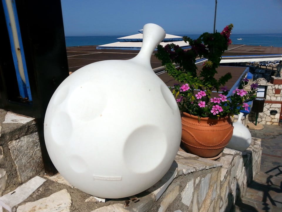 Widok z przed rcepcji w strone morza Aldemar Olympian Village