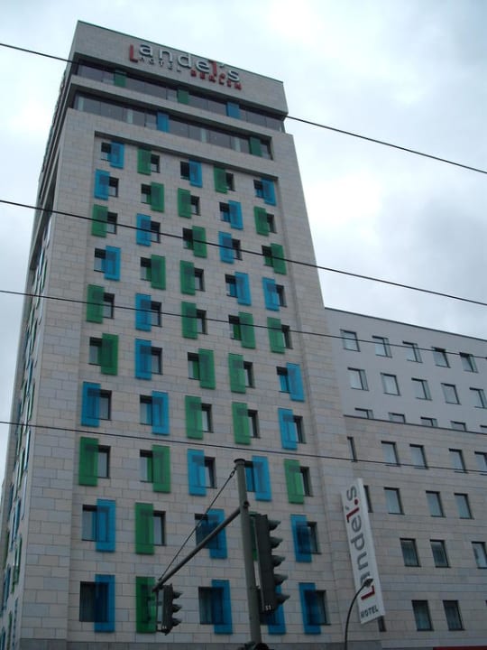 Nur ein Teil  Vienna House by Wyndham Andel's Berlin