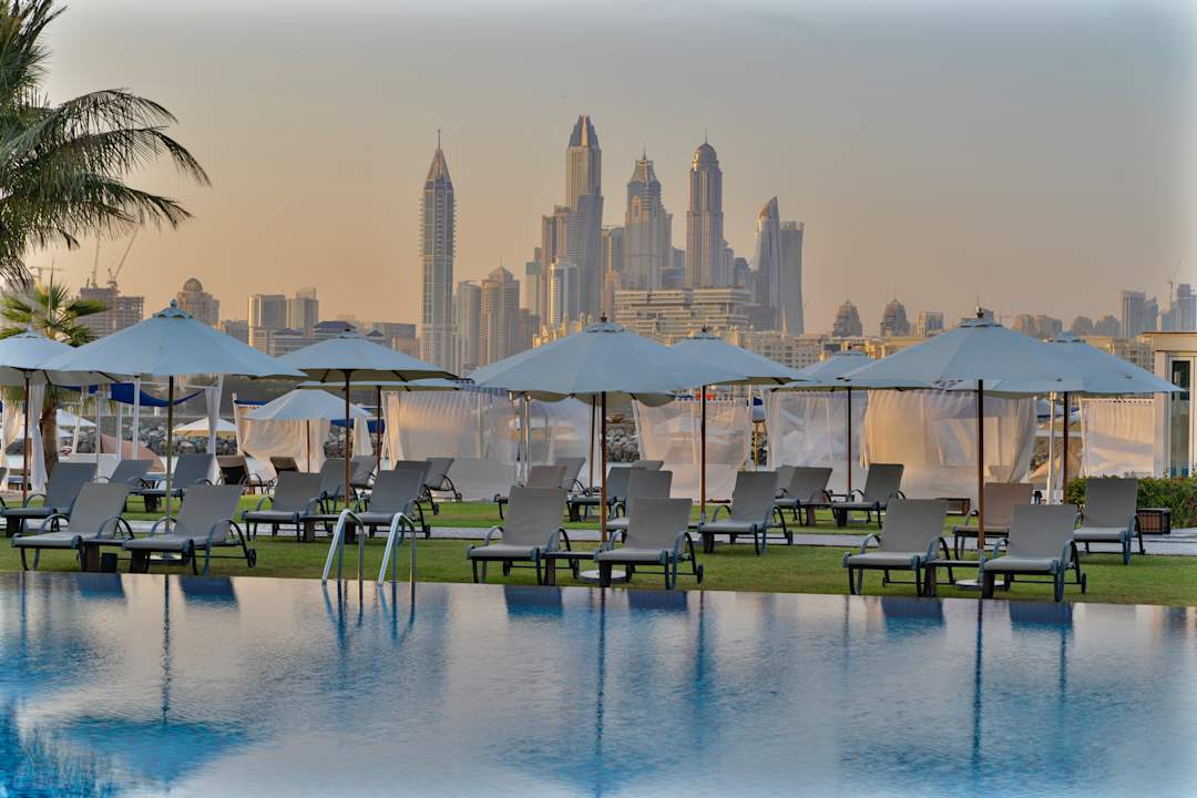 Pool Rixos The Palm Hotel & Suites