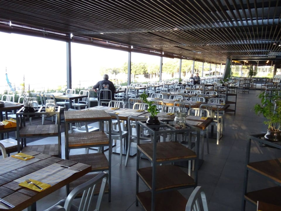 Terrasse des Restaurant Maistra Select Amarin Resort