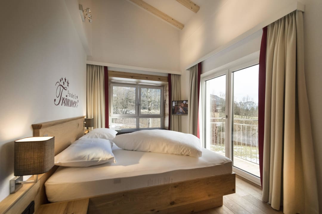 Schlafzimmer Ost Appartement Brombeere Appartements Die Rifflerin