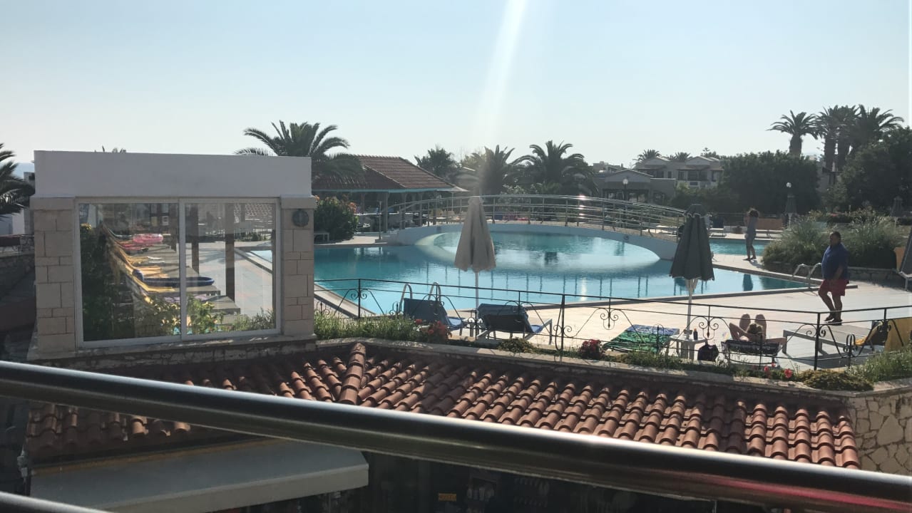 Pool Annabelle Beach Resort
