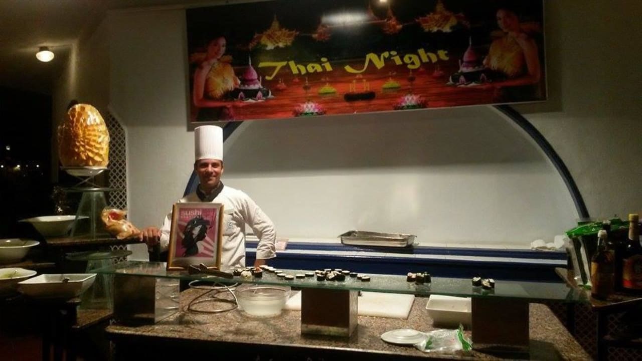 Wieczór tajski Arabia Azur Resort