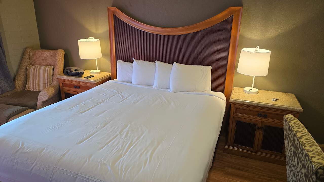 Zimmer The INN ON 66