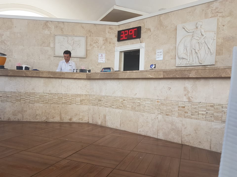 Lobby Roma Beach Resort & Spa 16+ Adult Only