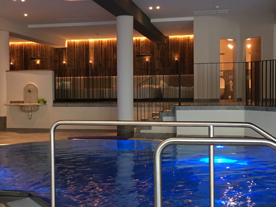 Pool Wellnesshotel Eggerwirt