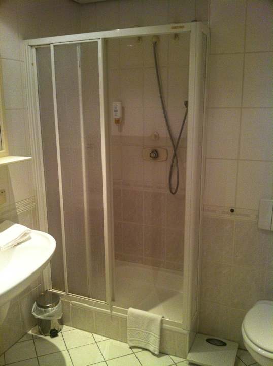 Dusche Hotel Schweizerstuben