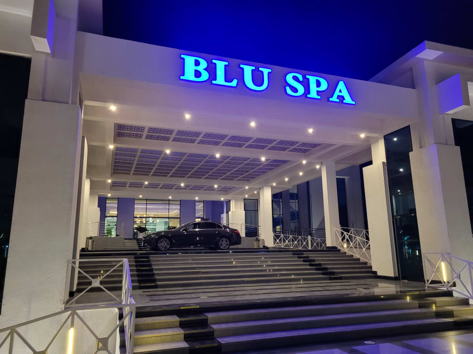 Außenansicht Pickalbatros Blu Spa Resort