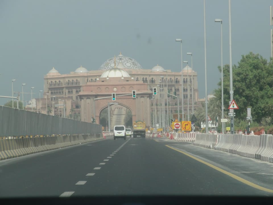 Erster Blick Emirates Palace Mandarin Oriental