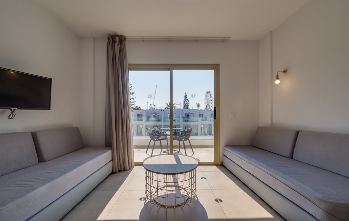 Zimmer Atlantica Panthea