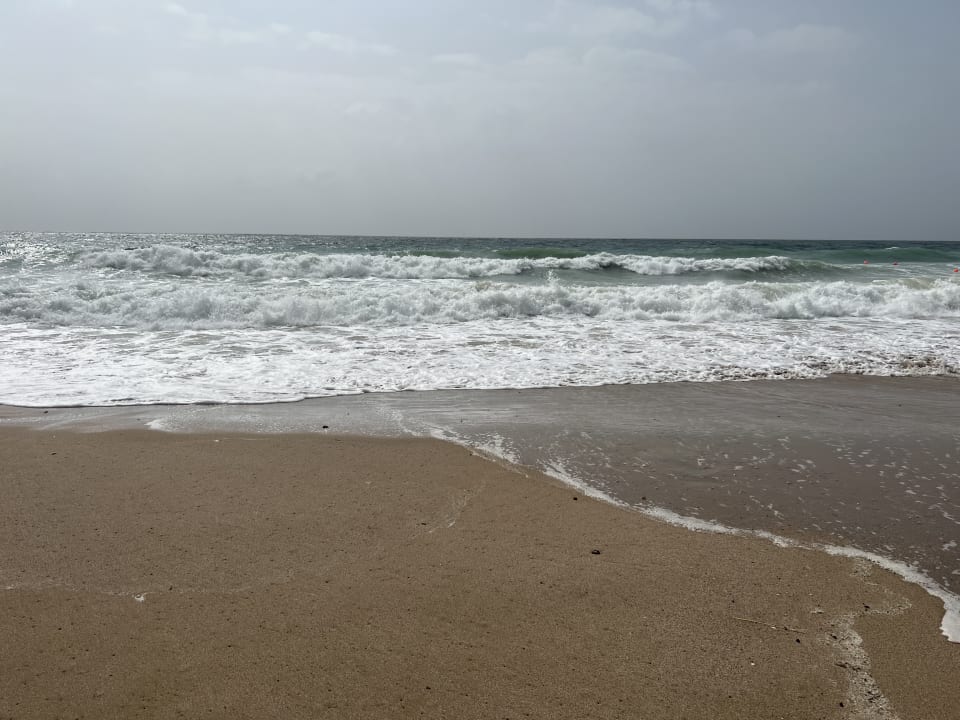 Strand Fujairah Rotana Resort & Spa