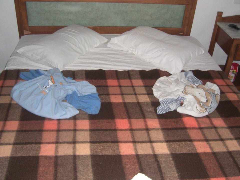 Gemachtes Bett (sehr gemütlich) HARPIN Happy Days Beach Hotel