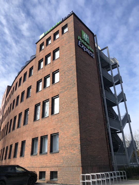 Außenansicht Holiday Inn Express - Saarbrücken by IHG
