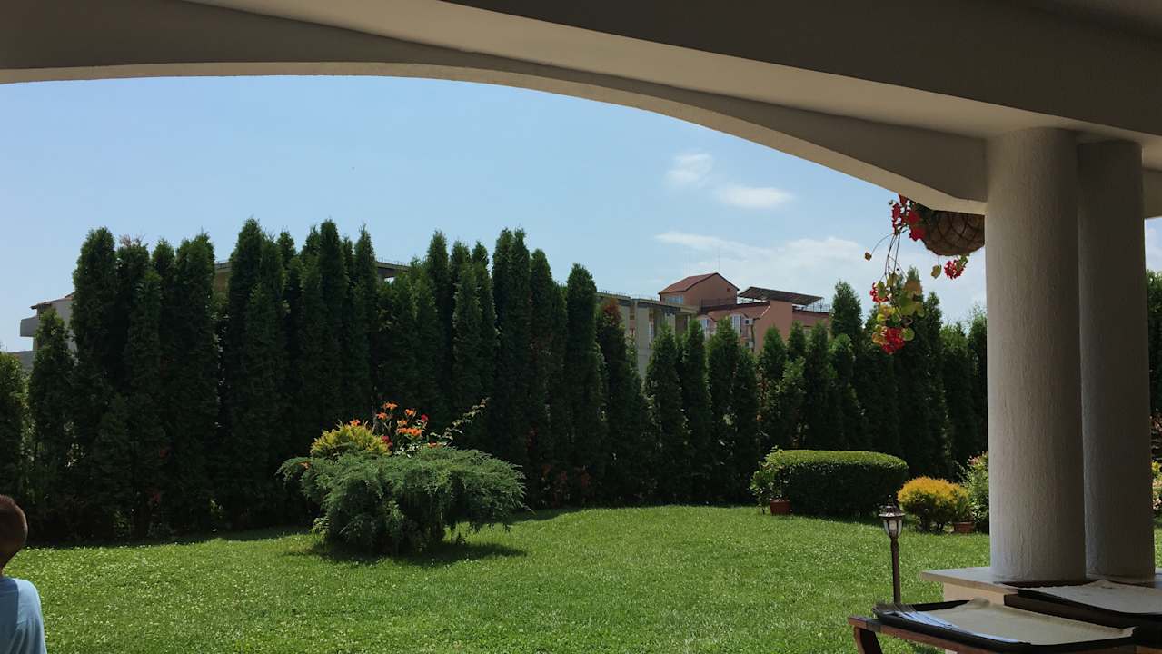 Gartenanlage Hotel Cazablanka / Casablanca