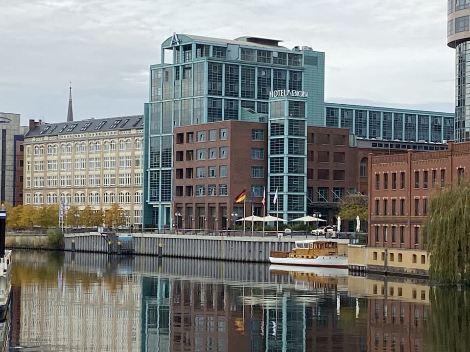 Außenansicht AMERON Berlin ABION Spreebogen Waterside
