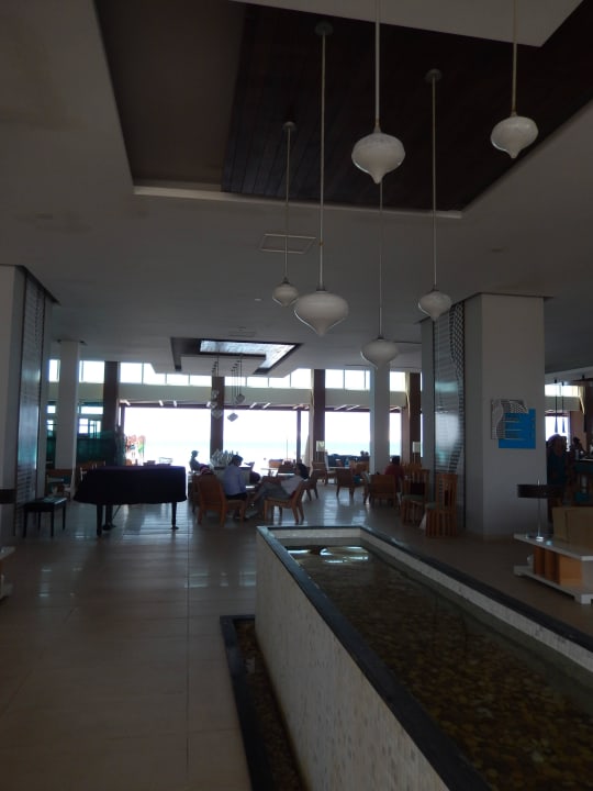 Lobby Playa Vista Azul