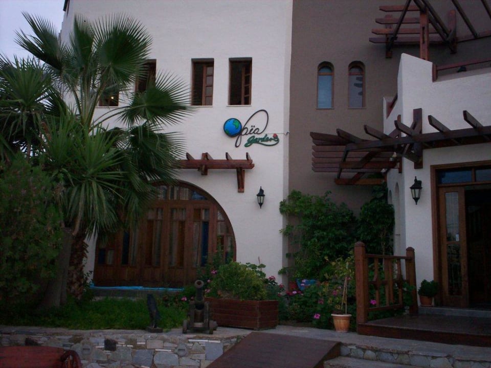 Außenansicht Gaia Garden Hotel