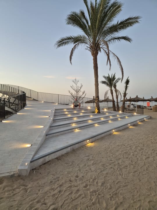 Außenansicht Desert Rose