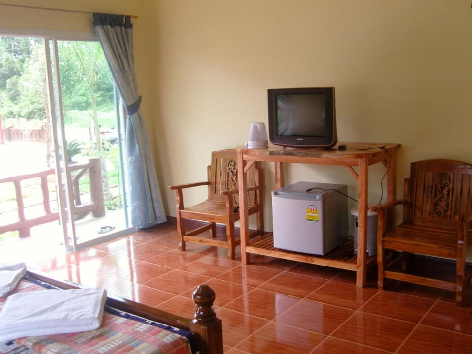 Fan air hotwater television minibar Khaolak Summer House Resort