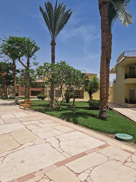 Gartenanlage Siva Grand Beach