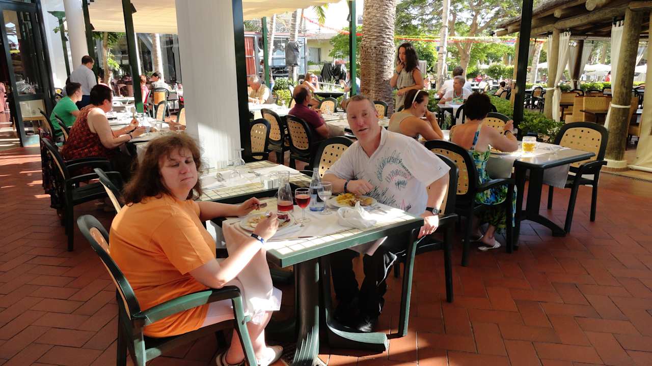 Hôtel H10 Las Palmeras - Le Restaurant La Terrasse H10 Las Palmeras