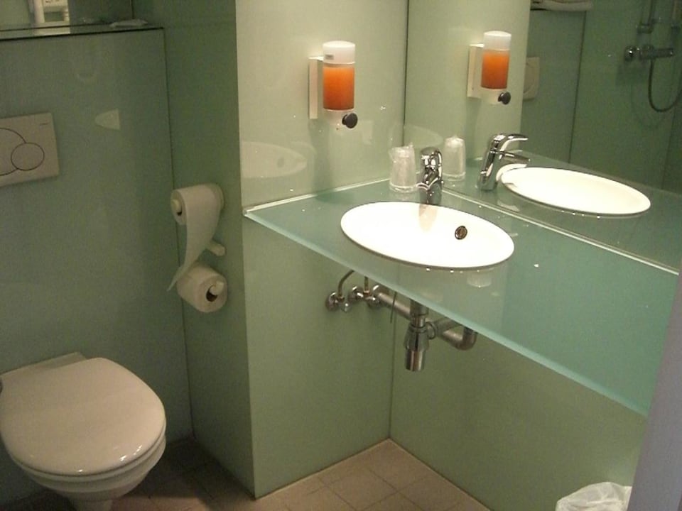 Das Bad  Hotel Queen A Antwerp