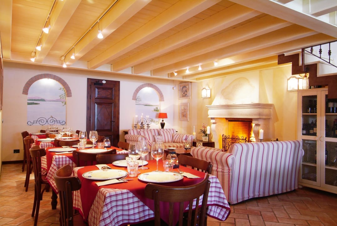 Innenansicht des Restaurants Park Residence il Gabbiano