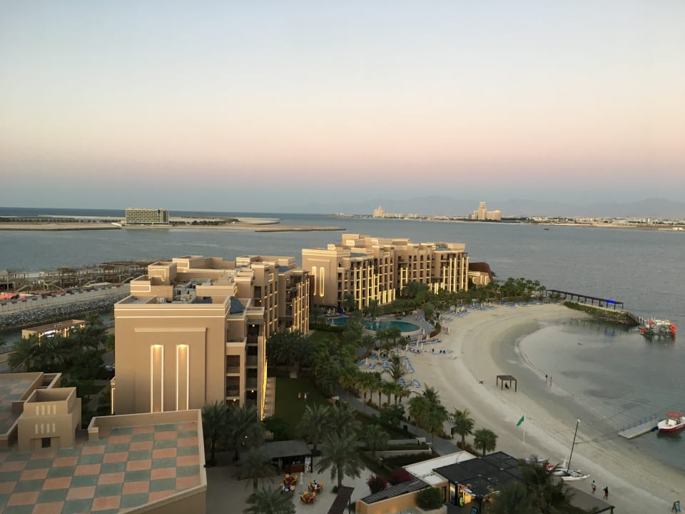 Ausblick DoubleTree by Hilton Resort & Spa Marjan Island