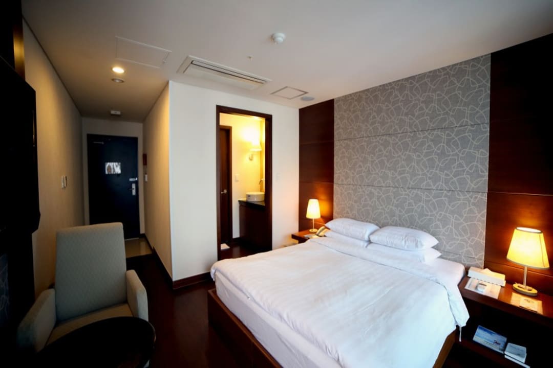 Zimmer Sunset Business Hotel