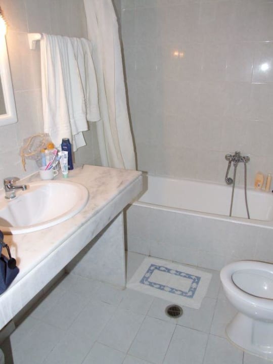 Badezimmer Ekaterini Hotel