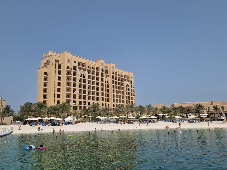 Außenansicht DoubleTree by Hilton Resort & Spa Marjan Island