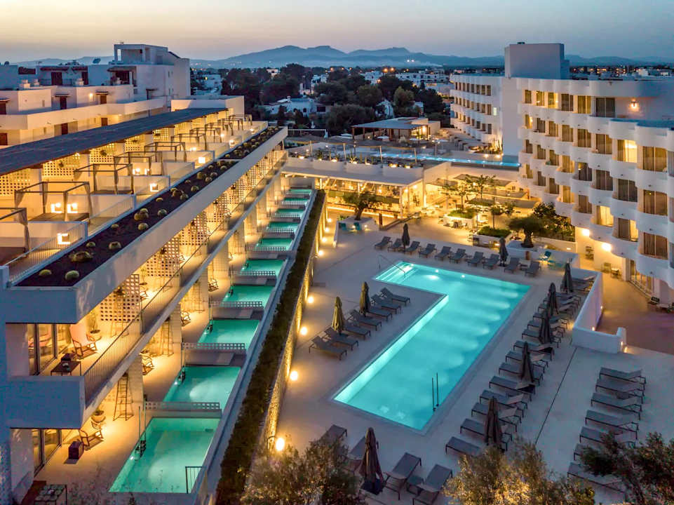 Außenansicht Inturotel Cala Esmeralda