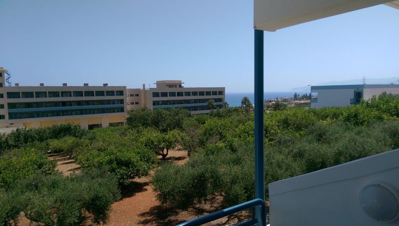 Blick vom Balkon rechts Royal & Imperial Belvedere Resort