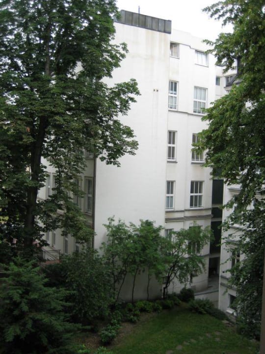 Innenhof Hotel Am Dammtor