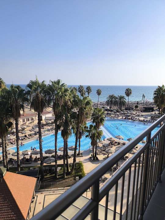 Strand Adora Hotel & Resort