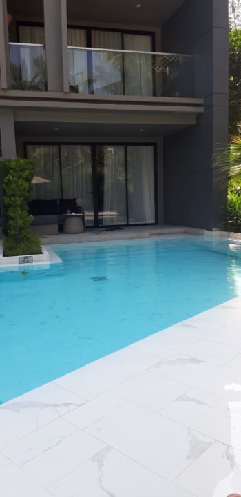 Pool La Vela Khao Lak