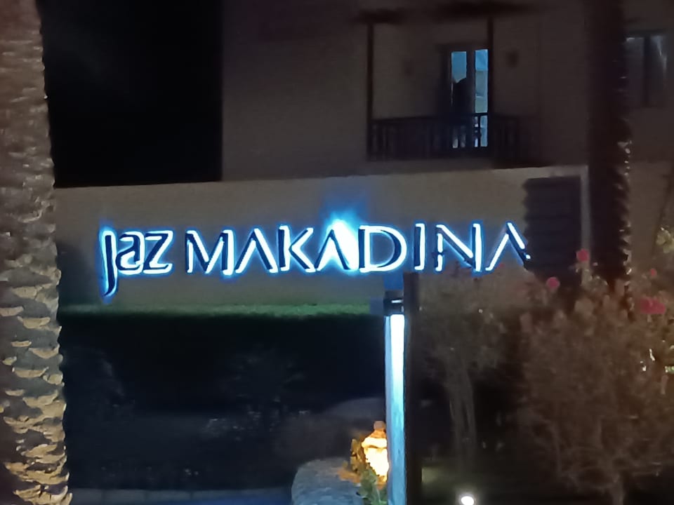 Sonstiges Jaz Makadina