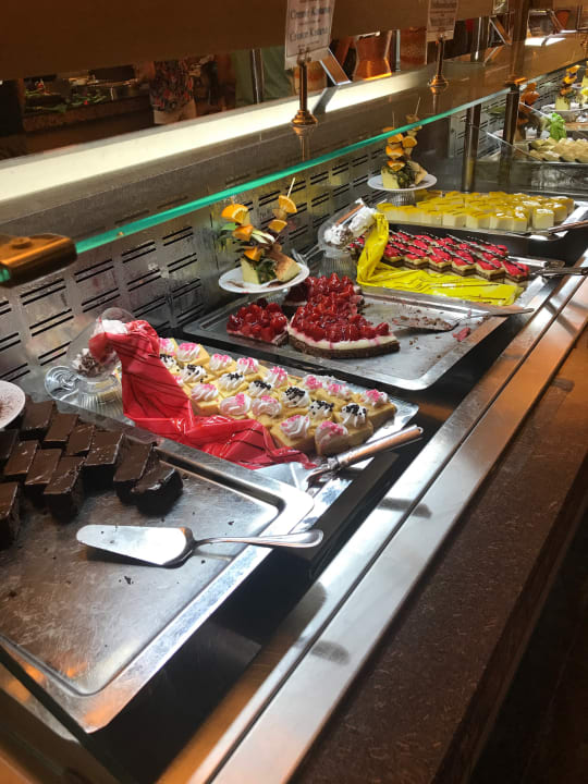 Restaurant Club Grand Side
