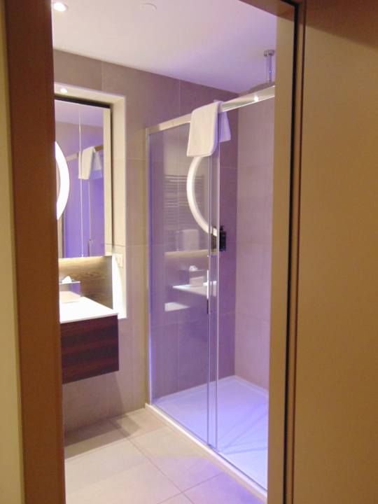 Zimmer Mercure Almaty City Center