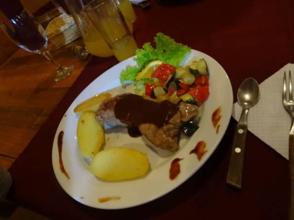 Kostliches Abendbrot Hostal Andenrose